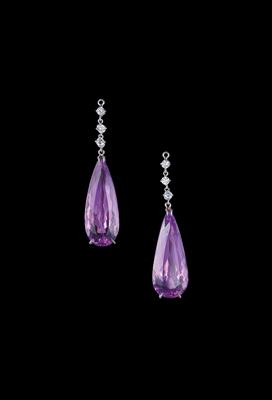 A pair of kunzite ear pendants total weight c. 50 ct - Klenoty