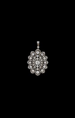 An Old-Cut Diamond Pendant, Total Weight c. 3.20 ct - Gioielli
