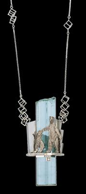 A Brilliant and Aquamarine Polar Bear Necklace - Klenoty