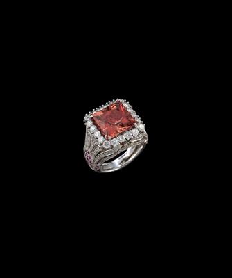 A Brilliant and Tourmaline Ring - Gioielli