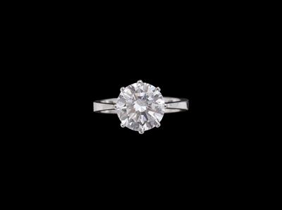 A Brilliant Solitaire, 3.72 ct - Jewellery