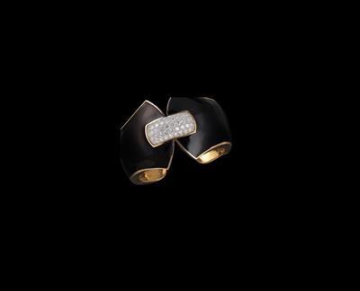 A Manhattan Minimalism Princess Lilian Cuff by David Webb - Jewellery