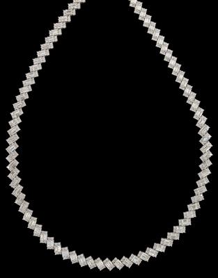 A Diamond Necklace, Total Weight c. 19 ct - Jewellery