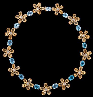 A Brilliant and Citrine Floral Necklace - Gioielli