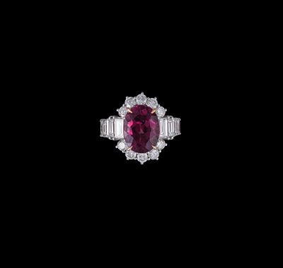 A Brilliant and Tourmaline Ring - Klenoty