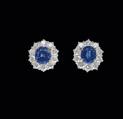 A Pair of Sapphire and Brilliant Ear Clips by Cartier - Klenoty