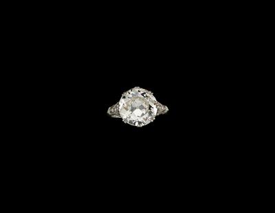 An Old-Cut Diamond Ring, Total Weight c. 6.50 ct - Gioielli