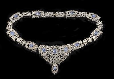 A Diamond Necklace with Untreated Sapphires Total Weight c. 45 ct from an Old European Aristocratic Collection - Klenoty