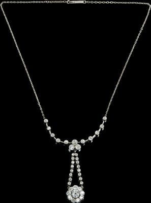 An Old-Cut Diamond Necklace, Total Weight c. 3.70 ct - Gioielli