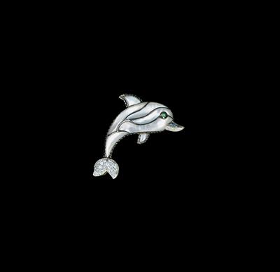 A Dolphin Pendant - Klenoty