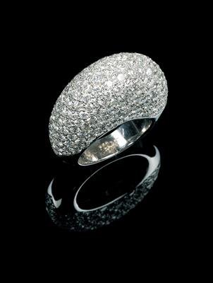 A Brilliant Ring, Total Weight c. 7 ct - Gioielli
