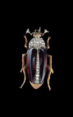 A Diamond and Garnet Stag Beetle Brooch - Jewellery