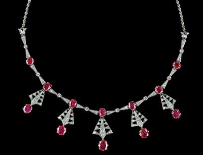 A Diamond Necklace with Partly Untreated Rubies - Klenoty