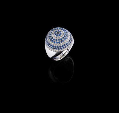 A Brilliant and Sapphire Ring - Klenoty