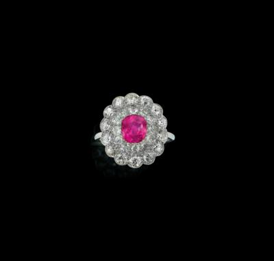 A Diamond Ring with Untreated Pink Sapphire c. 2.20 ct - Jewellery