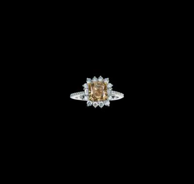 A Fancy Brown-Yellow Diamond Ring 2.20 ct - Gioielli