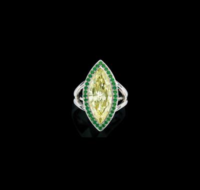 Fancy Light Yellow Diamantring 5,65 ct - Juwelen