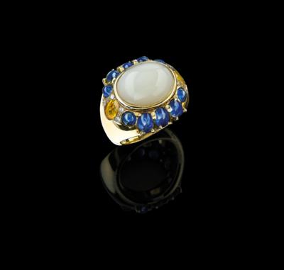 A Moonstone and Sapphire Ring by Moroni - Jewellery