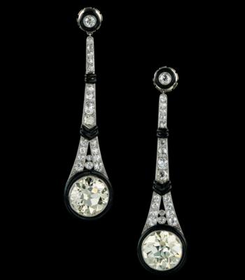 A pair of old-cut brilliant ear pendants total weight c. 13.70 ct - Gioielli