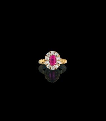 An old-cut diamond ring with untreated pink sapphire c. 0.97 ct - Jewels