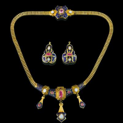 A Biedermeier jewellery set - Exquisite Jewels