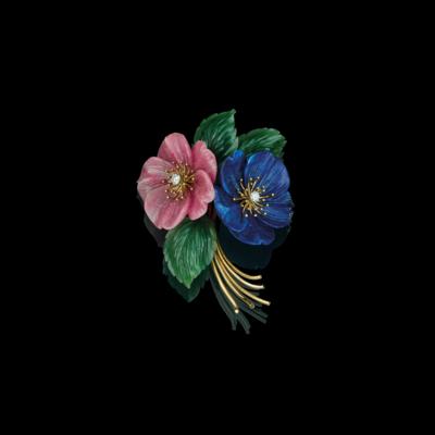 A floral brooch - Gioielli scelti