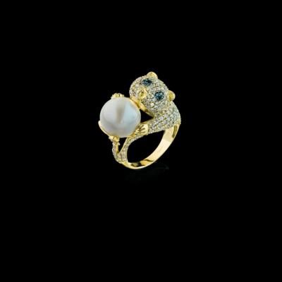 A brilliant lemur ring total weight c. 3 ct - Exquisite Jewels