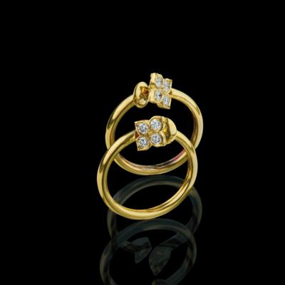 A pair of brilliant hoop earrings by Cartier total weight c. 0.50 ct - Gioielli scelti