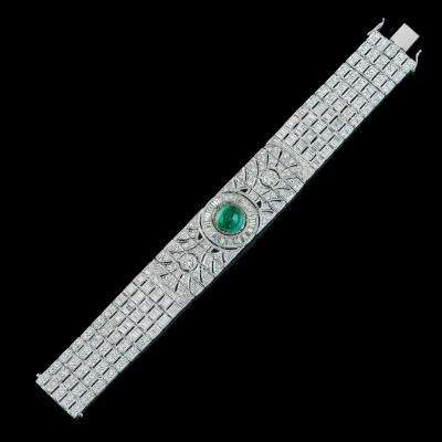 A diamond and emerald bracelet - Exquisite Jewels