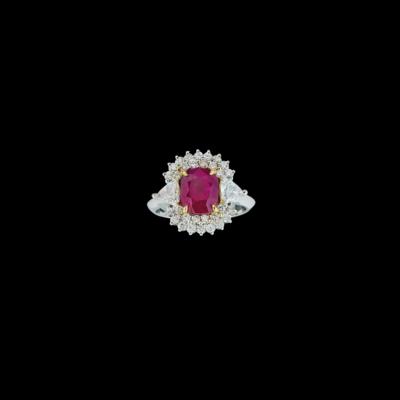 A diamond ring with untreated Burma ruby c. 2.76 ct - Gioielli scelti