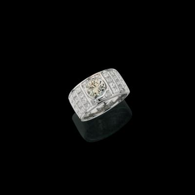 A diamond ring total weight c. 6.40 ct - Gioielli scelti