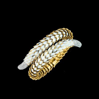 A cuff bracelet by Roberto Coin - Gioielli scelti