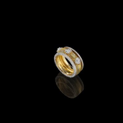 A Brilliant Ring by Buccellati - Exquisite Jewels