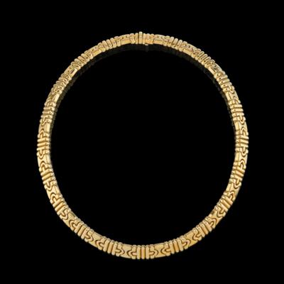 A Parentesi Necklace by Bulgari - Exkluzivní šperky