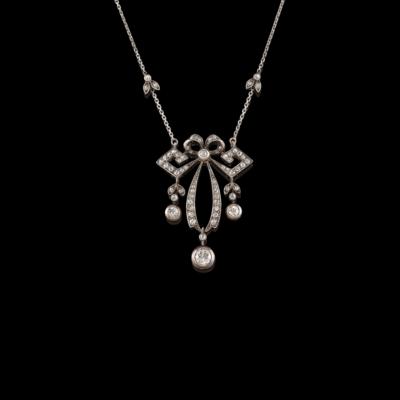 A Diamond Necklace, Total Weight c. 2 ct - Exquisite Jewels