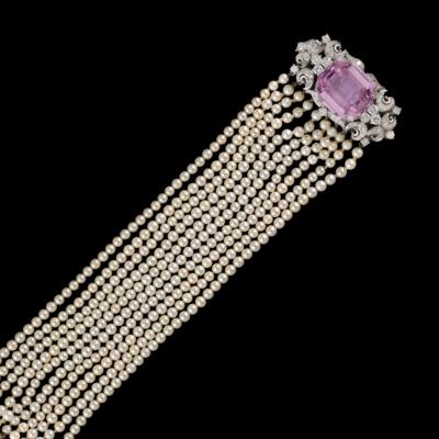 A Cultured Pearl Bracelet with Kunzite c. 35 ct - Exquisite Jewels