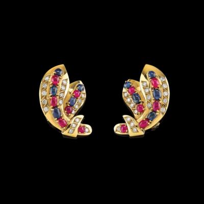 A Pair of Coloured Stone Ear Clips by Moroni - Exkluzivní šperky