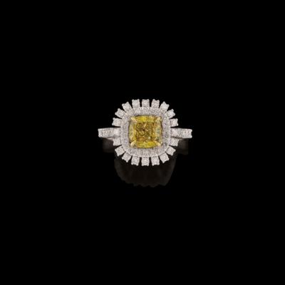 A Natural Fancy Brown-Yellow Diamond Ring 2 ct - Gioielli scelti