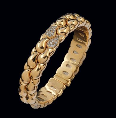 A Casmir brilliant cuff bracelet by Chopard, total weight c. 0.40 ct - Gioielli scelti