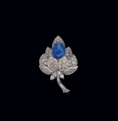 A diamond and sapphire brooch - Gioielli scelti