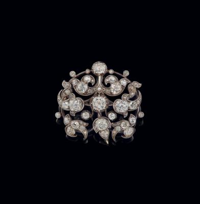 A diamond pendant, total weight c. 4.50 ct - Gioielli scelti