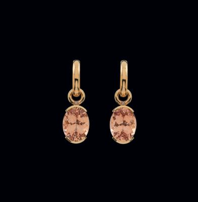 A pair of morganite ear pendants total weight c. 16.80 ct - Gioielli scelti