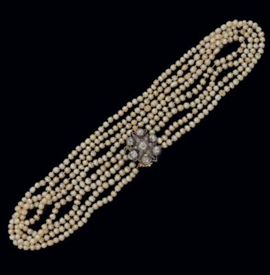 A pearl and diamond necklace total weight c. 2.50 ct - Gioielli scelti