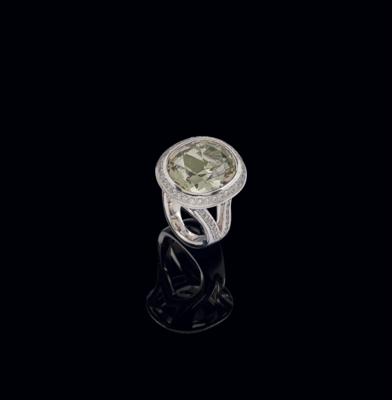 A tourmaline cushion ring, c. 22.14 ct, by Tamara Comolli - Exquisite Jewels