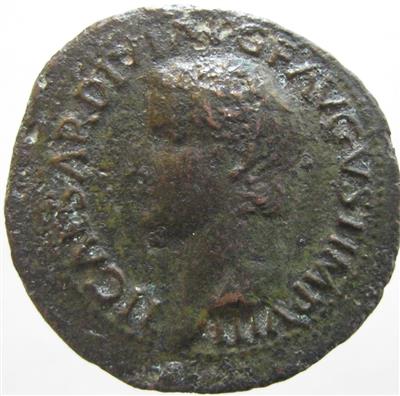 Tiberius 14-37 - Mince, medaile a papírové peníze