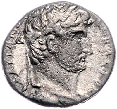 Traianus 98-117, Caesarea - Mince, medaile a papírové peníze
