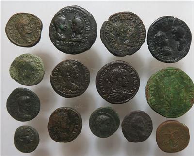 Römische Provinzialbronzen - Münzen und Medaillen