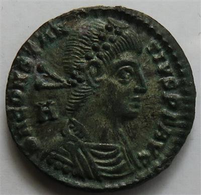 Constantius II. 337-361 - Coins and medals