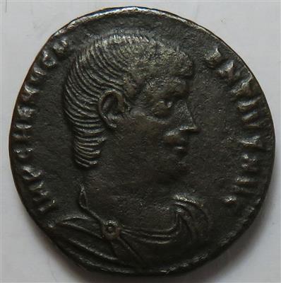 Spätrömer (8 Stück AE) - Münzen und Medaillen