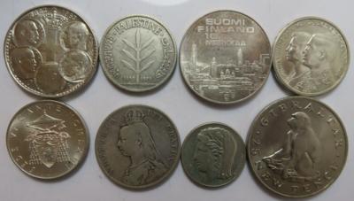 Europa (ca. 84 Stück, davon ca. 49 AR) - Monete e medaglie
